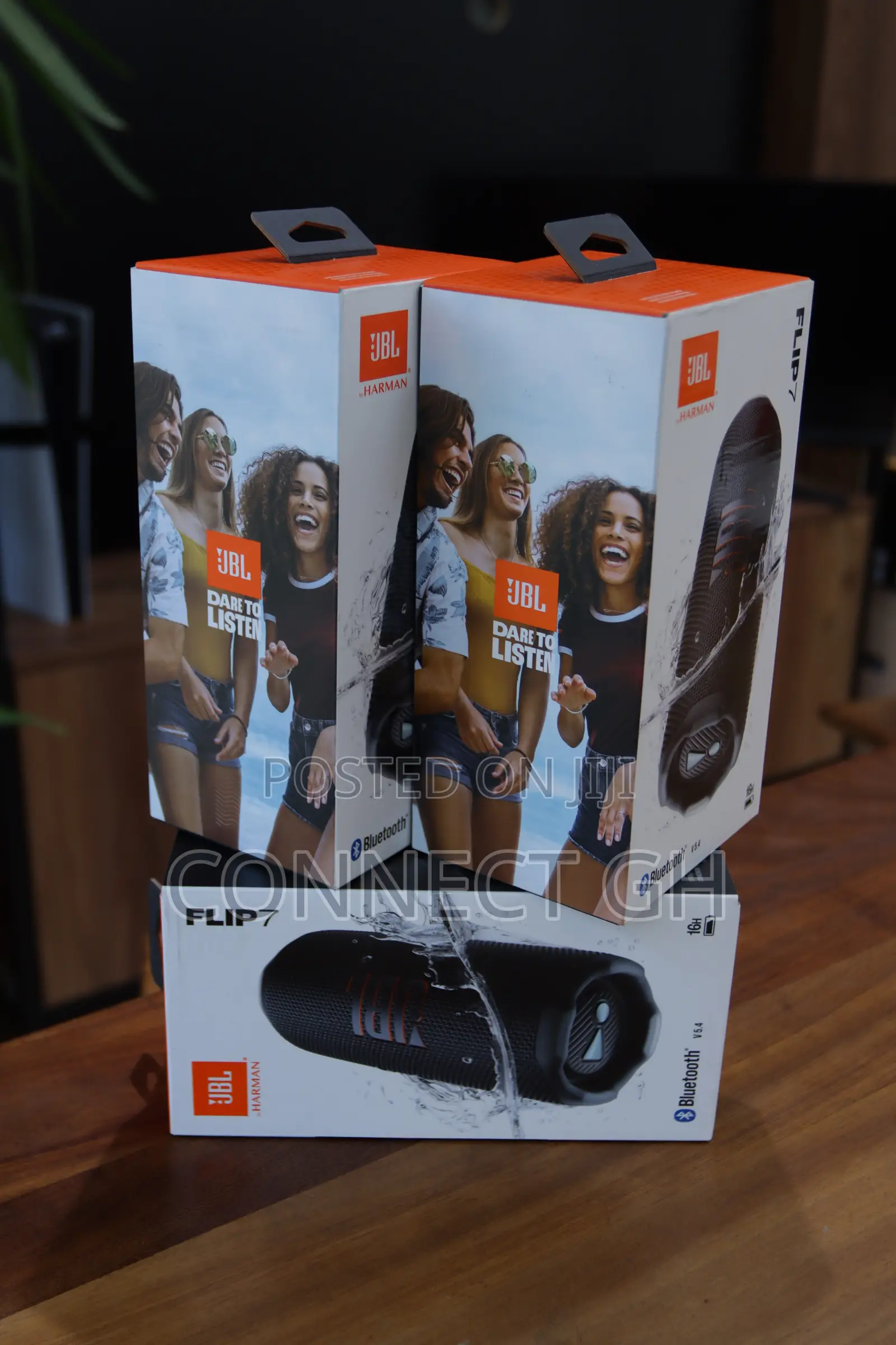 JBL - Flip 7 - Portable Waterproof and Drop-Proof Speaker - 2025 -