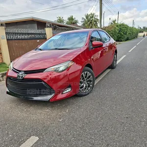 Toyota Corolla 2018 Red