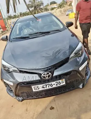 Toyota Corolla SE 4dr Sedan (1.8L 4cyl CVT) 2017 Gray