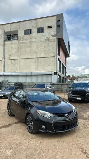 Toyota Corolla S Plus 4dr Sedan (1.8L 4cyl CVT) 2015 Black