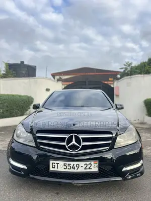 Mercedes-Benz C250 2014 Black