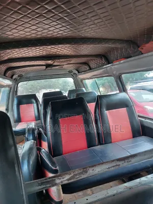 Hyundai H-100 2002 Silver