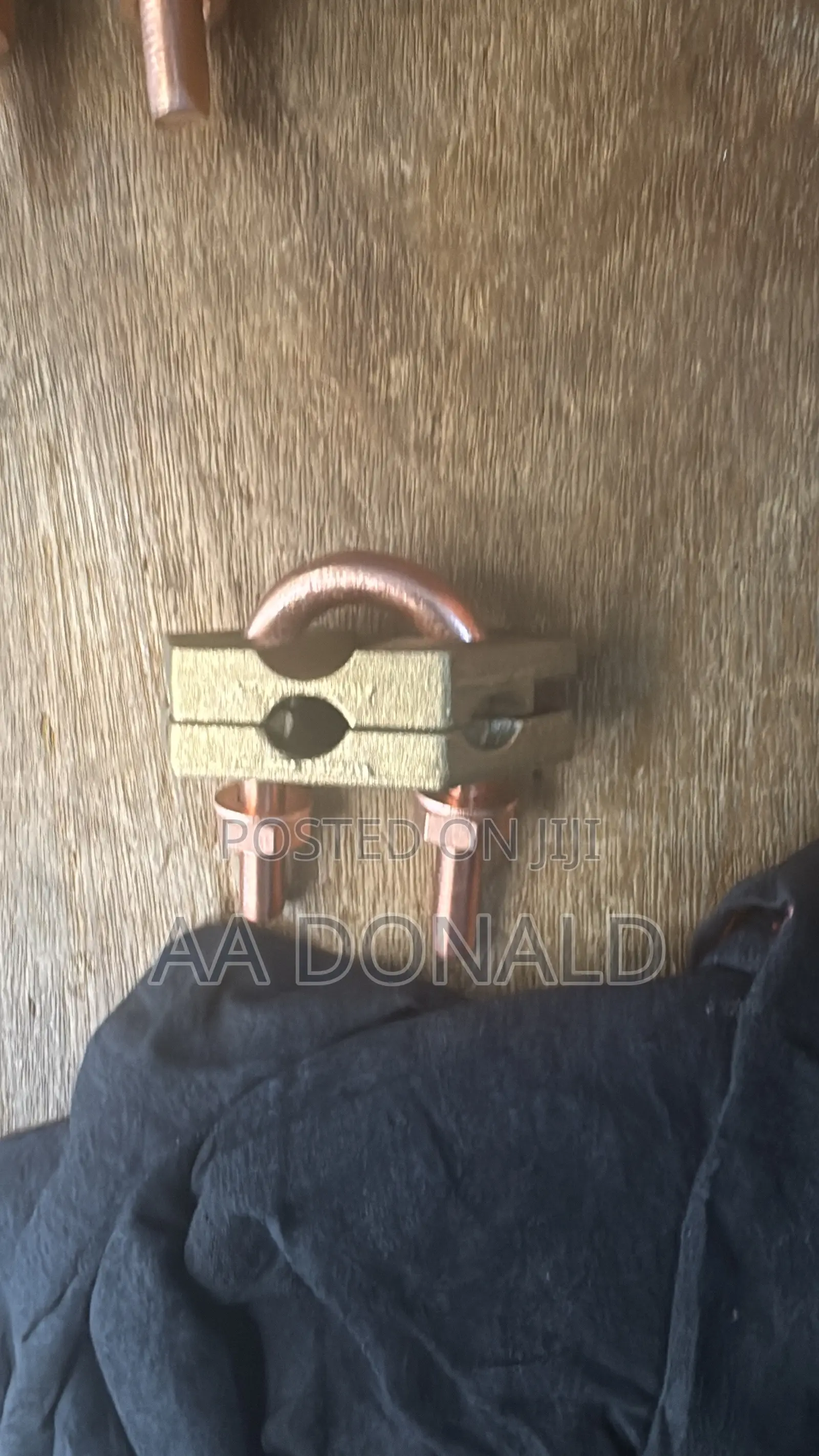Ubolt Earth Clip