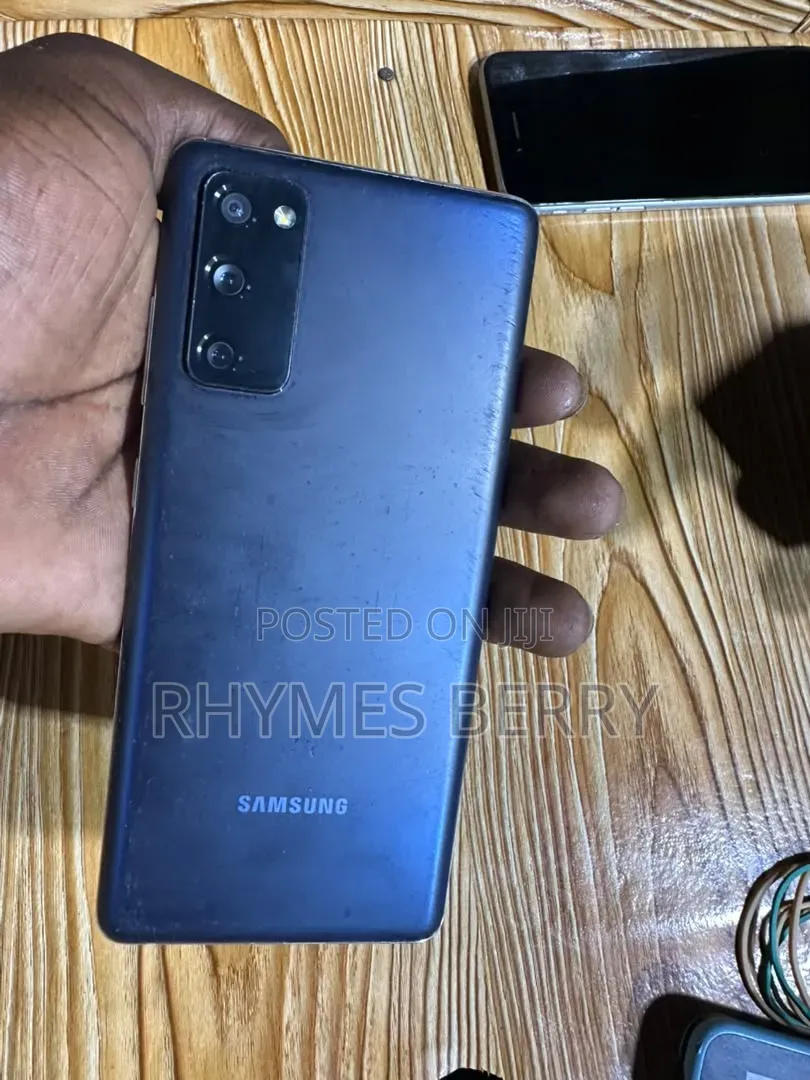 Samsung Galaxy S20 FE 5G 128 GB Blue