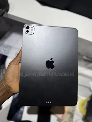 Apple iPad Pro 11 (2025) 256 GB Black