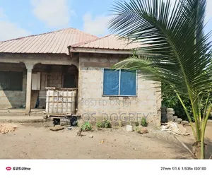 4bdrm House in Afienya for sale