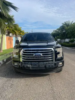 Ford F-150 XLT 2dr Regular Cab 4WD 6.5 ft. SB (3.5L 6cyl 6A) 2015 Black