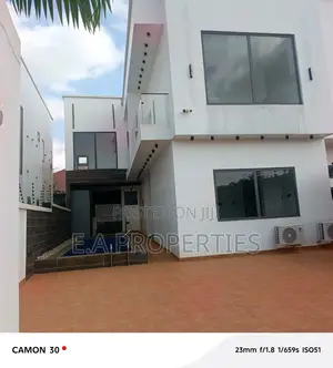 4bdrm House in Ea Properties, Frafraha for sale