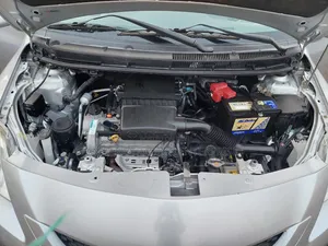 Toyota Belta 2010 Silver