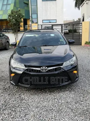 Toyota Camry XSE 4dr Sedan (2.5l 4cyl 6A) 2016 Gray