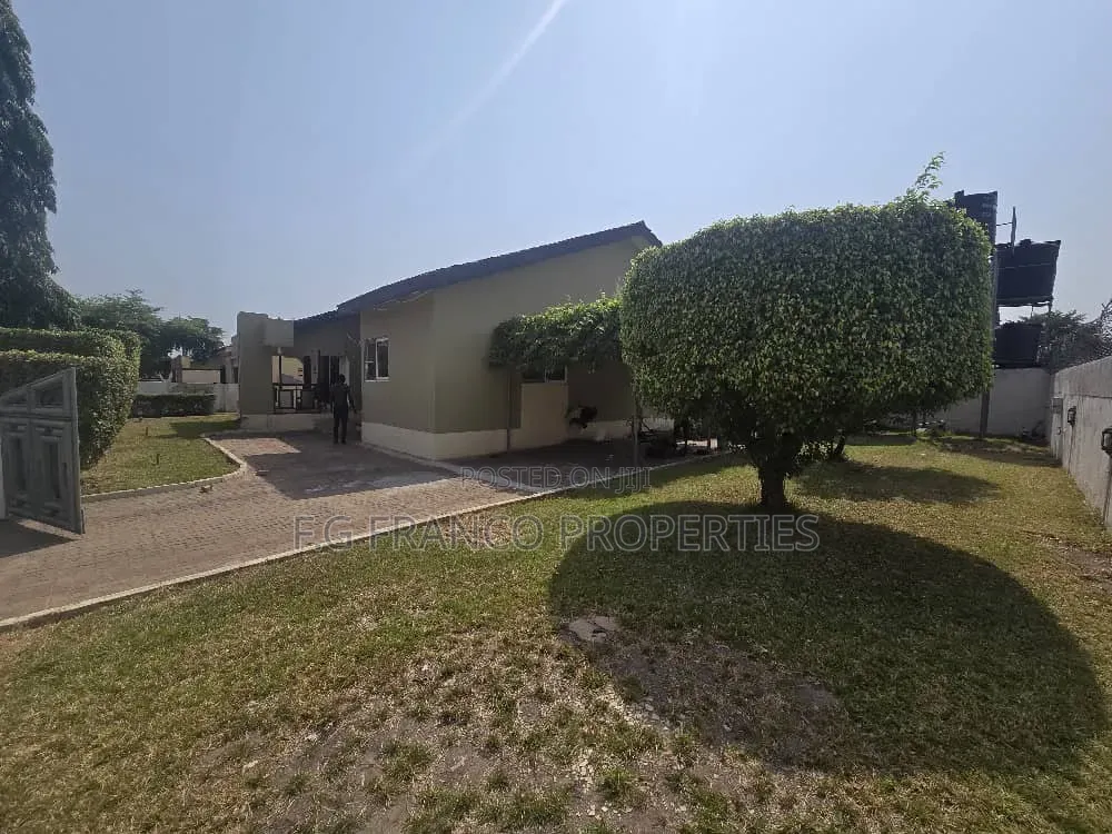 4bdrm House in Kg, Franco, Airport Residential Area for sale