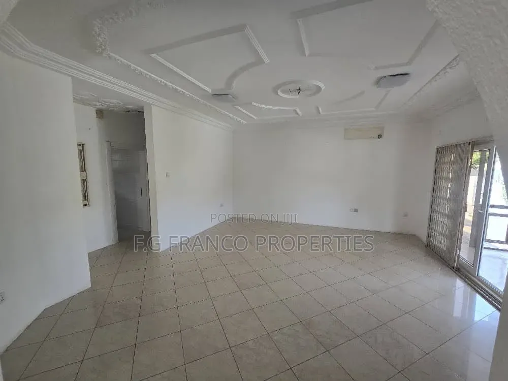 4bdrm House in Kg, Franco, Airport Residential Area for sale