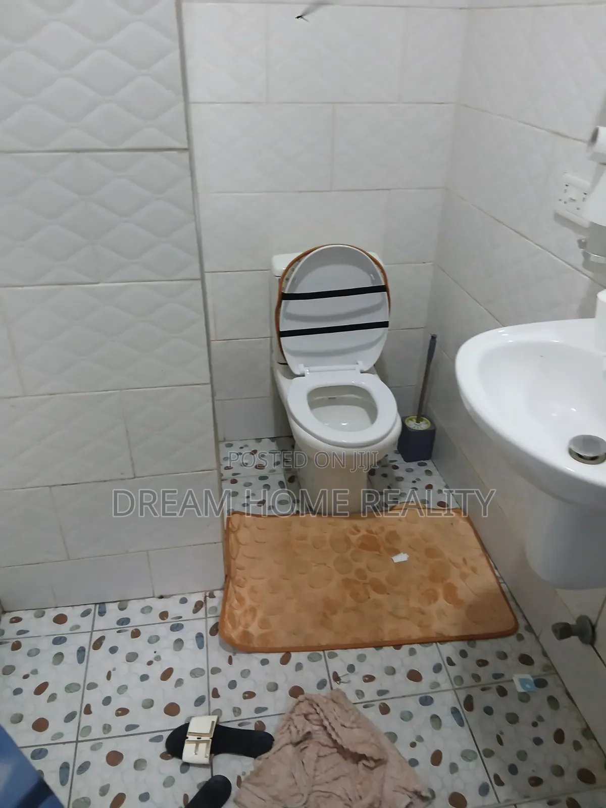 1bdrm Apartment in Mira Apartment, Kwabenya for rent