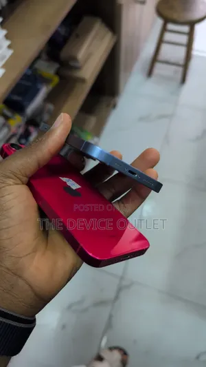 Apple iPhone 14 128 GB Red