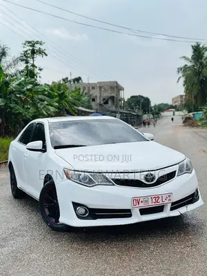 Toyota Camry 2014 Gray