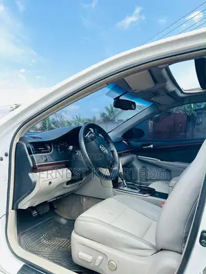 Toyota Camry 2014 Gray