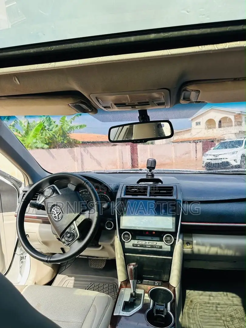 Toyota Camry 2014 Gray