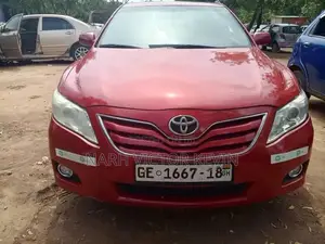 Toyota Camry LE 4dr Sedan (2.5L 4cyl 6A) 2011 Red