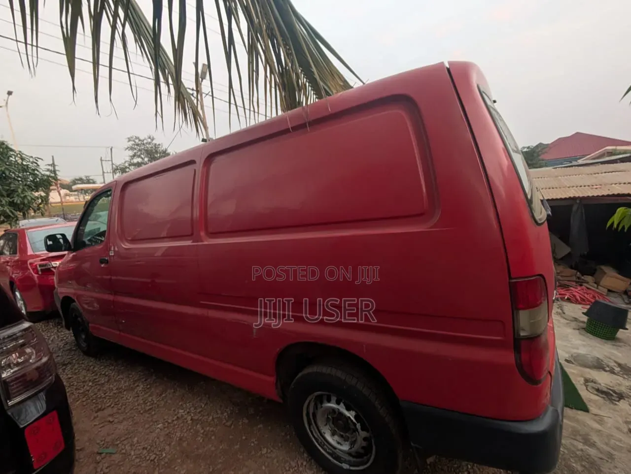 Toyota HiAce 2008 Red