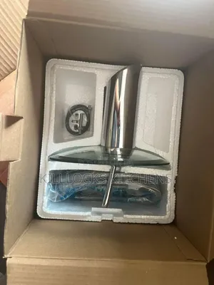 Wafterfall Glass Basin Tap