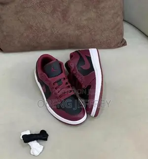 Original Nike Jordan 1 Low Dark Beetroot