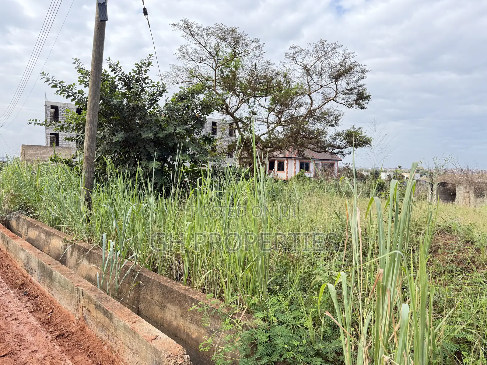 One Plot for Sale at Daban Hilltop