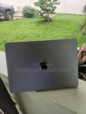 Laptop Apple MacBook Pro 32GB Apple M1 Pro SSHD (Hybrid) 512GB