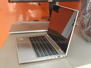 Laptop HP EliteBook 830 G8 16GB Intel Core i5 SSD 256GB