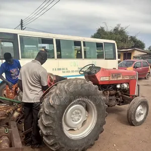 Massey Ferguson MF245 Tractor