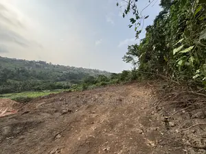 Land at Aburi