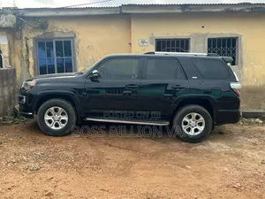 Toyota 4-Runner 2018 Black