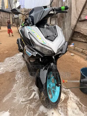 Yamaha 2024 Silver