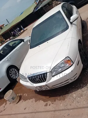 Hyundai Avante 2005 White