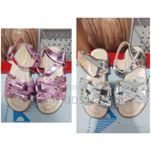 Simply Cute Girls Sandals Size 26, 29