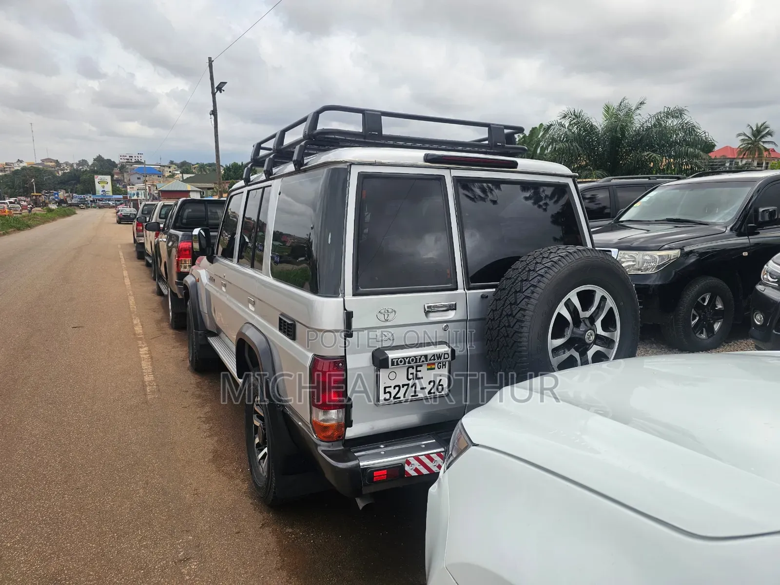 Toyota Land Cruiser 2014 Silver