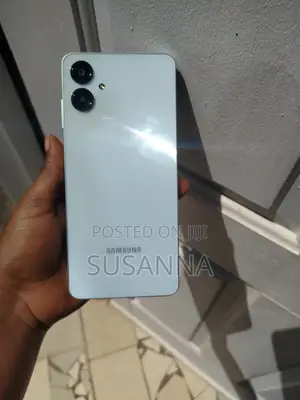 New Samsung Galaxy A06 64 GB White