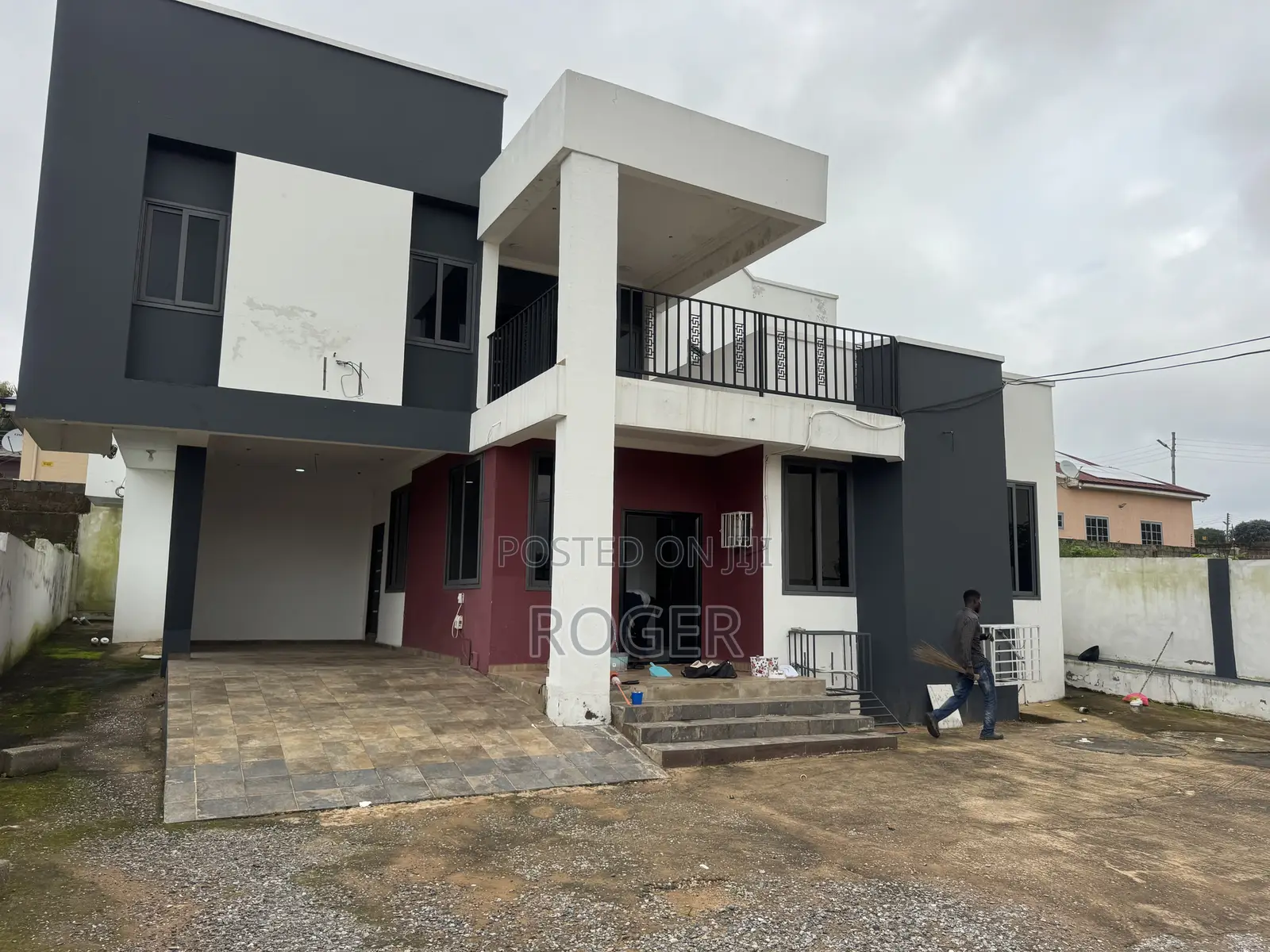 4bdrm House in Ofankor Barrier for rent