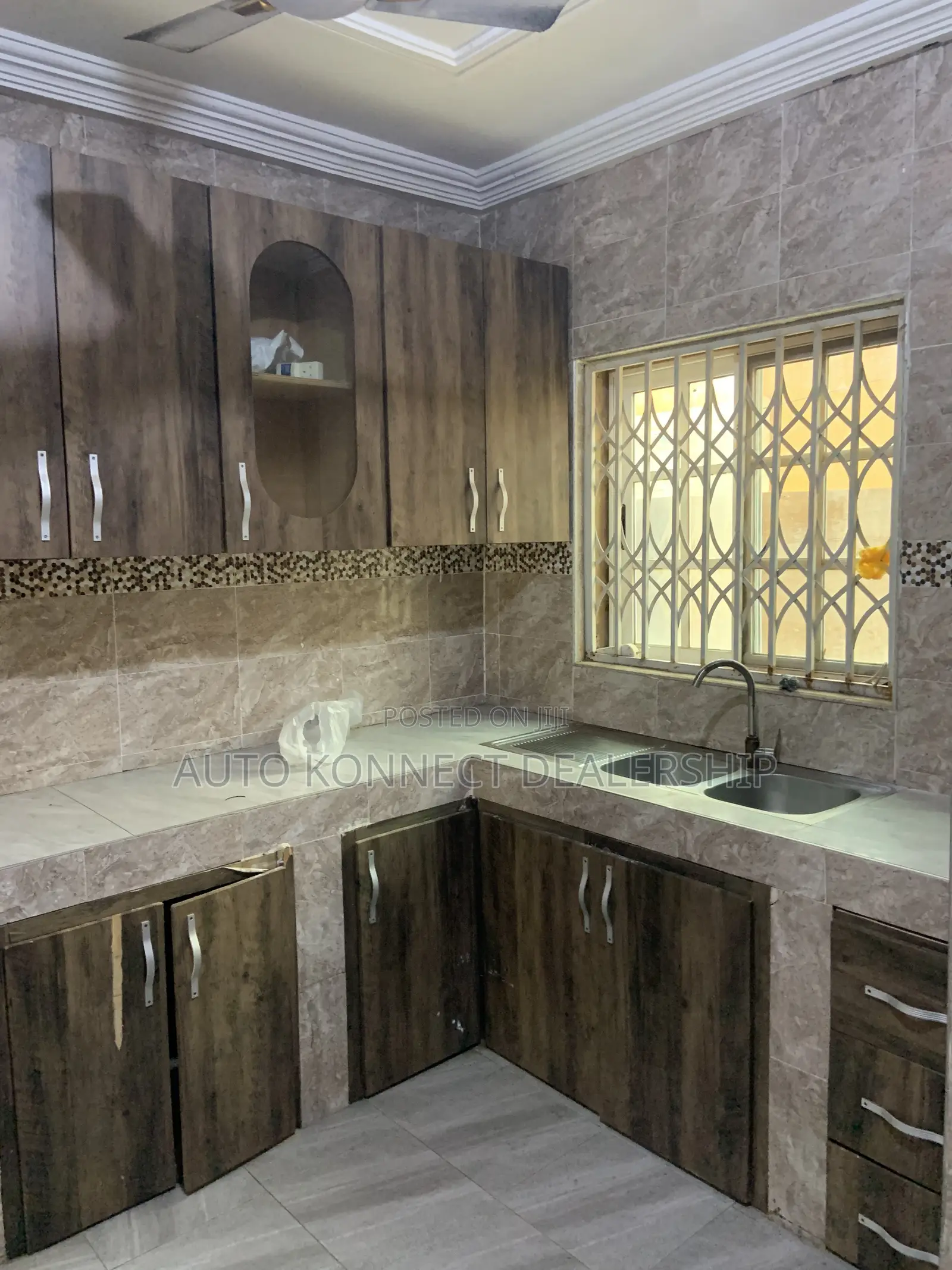 2bdrm Apartment in Auto Konnect, Oyarifa Mall Area for rent