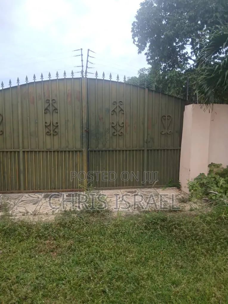 4bdrm House in Oyibi Benarpat, Pentecost for rent