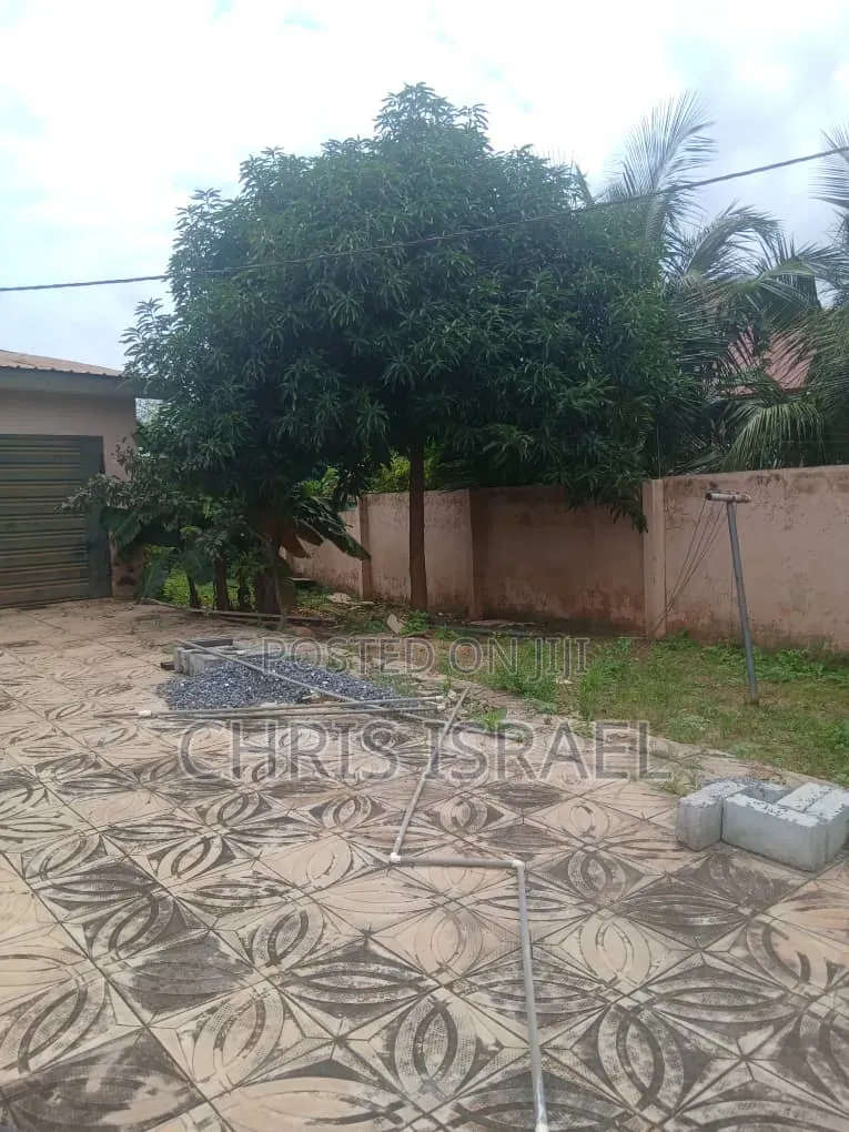 4bdrm House in Oyibi Benarpat, Pentecost for rent