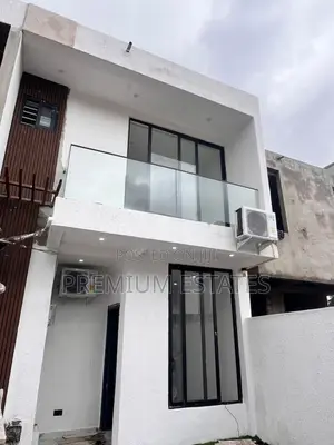 2bdrm House in Ashaley Botwe for sale
