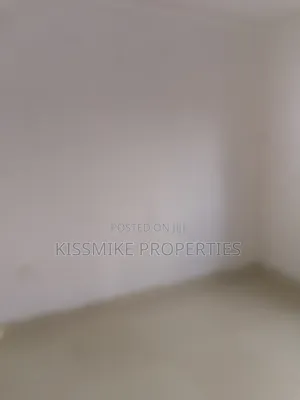 1bdrm Apartment in Kismike Investment, Nyanmekye for rent