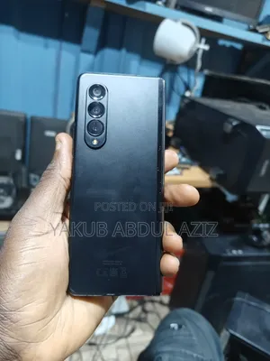 Samsung Galaxy Z Fold 3 256 GB Black