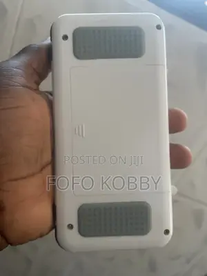 R36s Retro Handheld Console