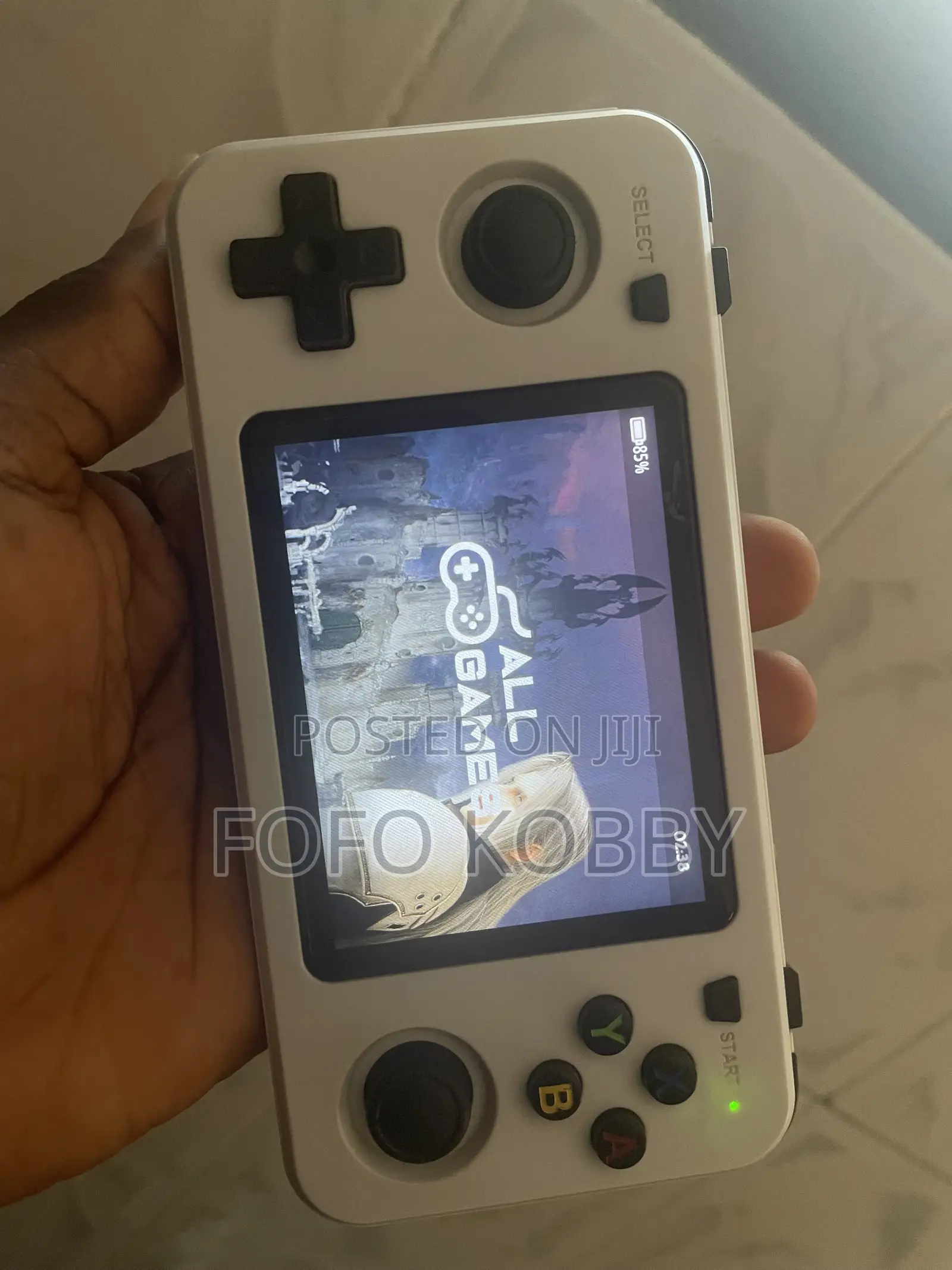 R36s Retro Handheld Console