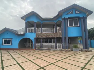 5bdrm House in Haatso, ECOMOG for sale