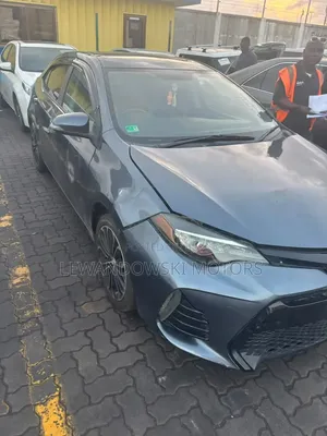 Toyota Corolla 2017 Gray