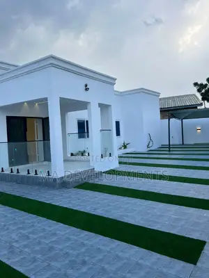 3bdrm House in Madev Realty, Amasaman for sale