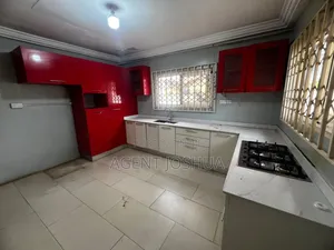 2bdrm House in Manet Court Estate for rent