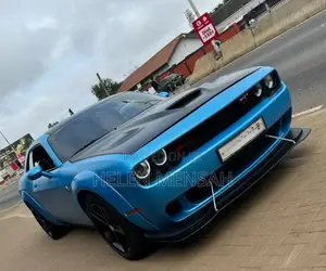Dodge Challenger GT 2022 Blue